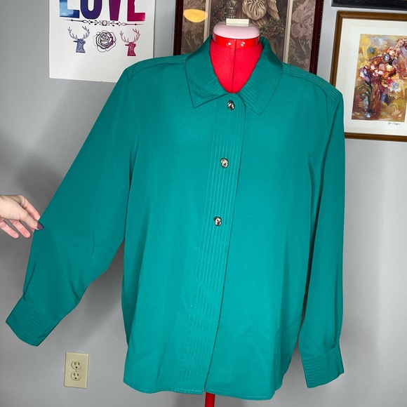 VNTG  Selleca (80s) Emerald Green Blouse - Picture 2 of 6